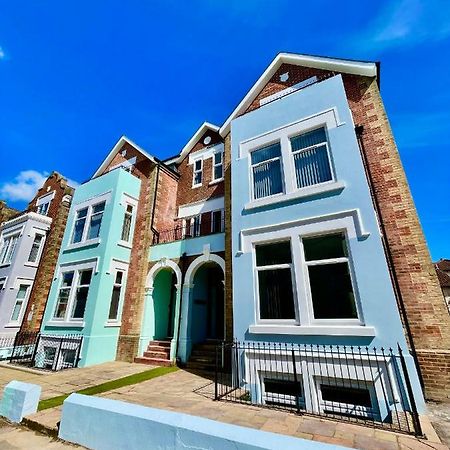 Sea Breeze - Coast Apartment Bournemouth Bagian luar foto
