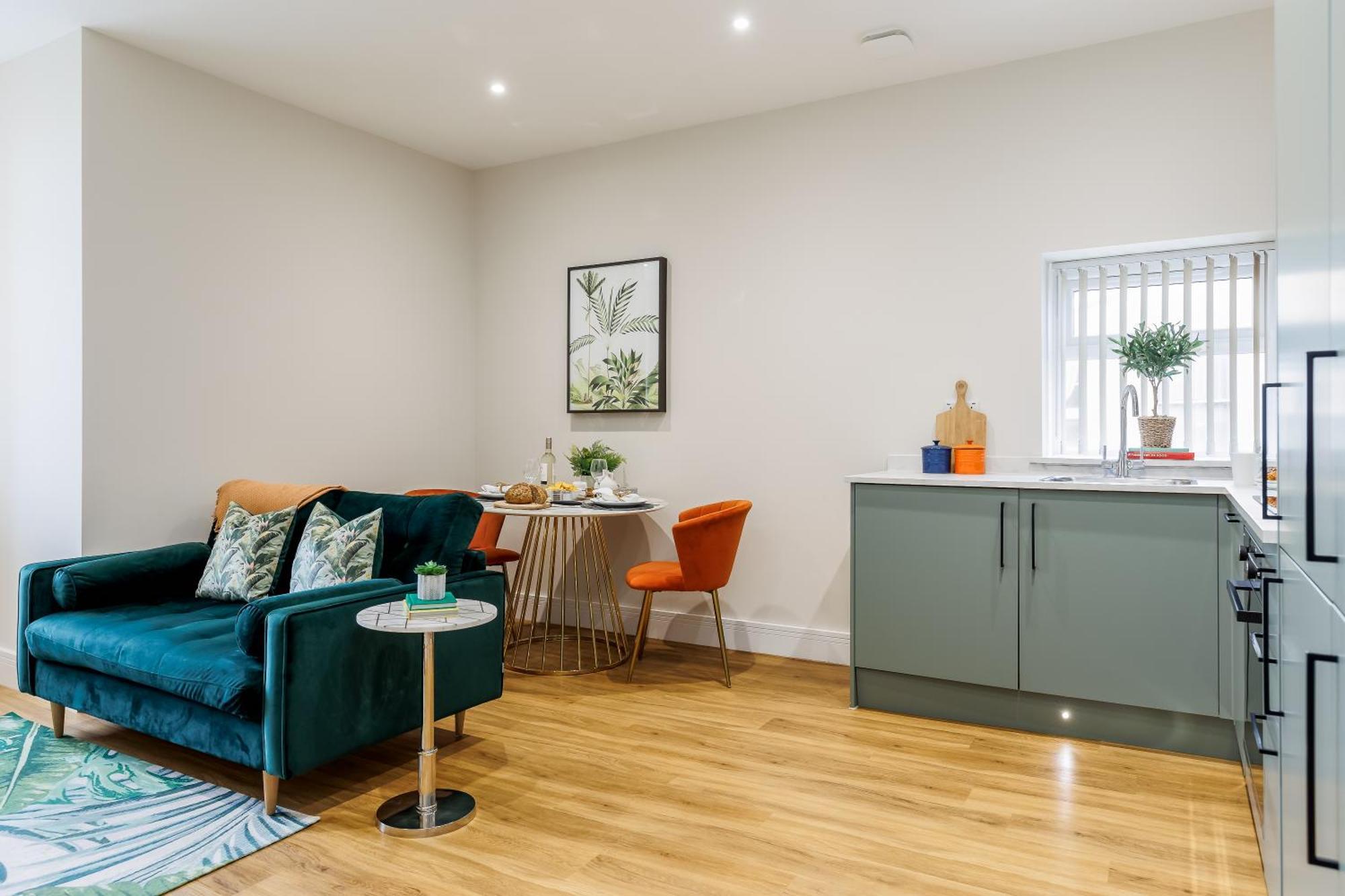 Sea Breeze - Coast Apartment Bournemouth Bagian luar foto