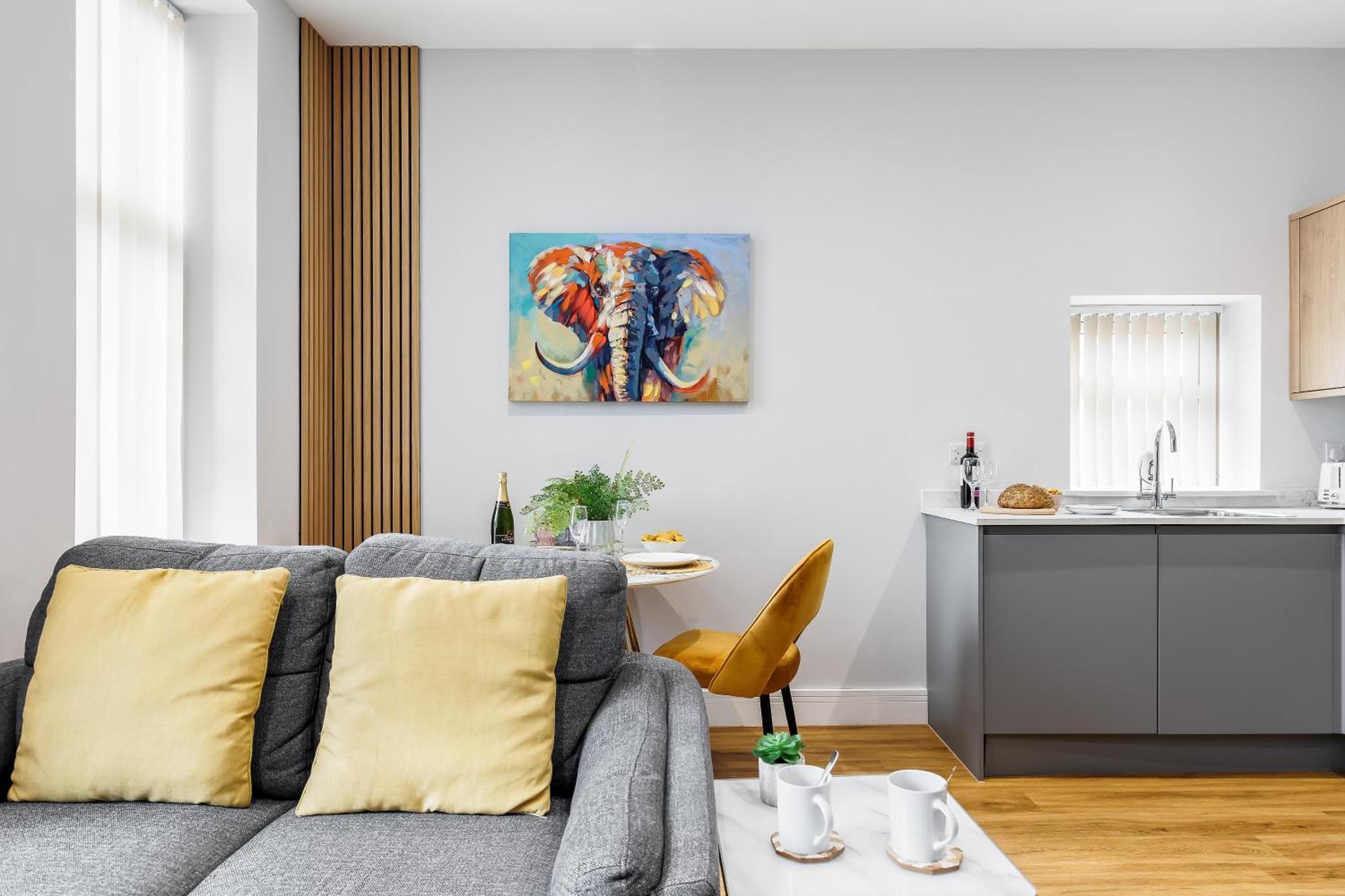 Sea Breeze - Coast Apartment Bournemouth Bagian luar foto